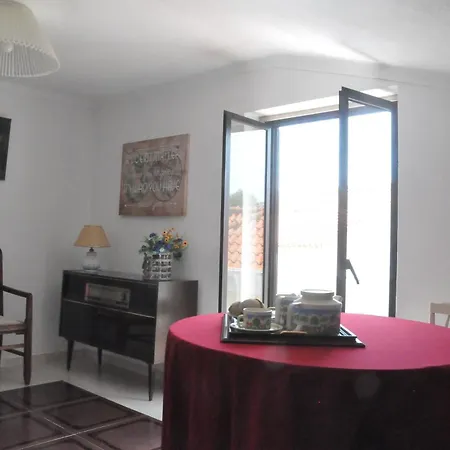 Manelisa Bed & Breakfast Cascais