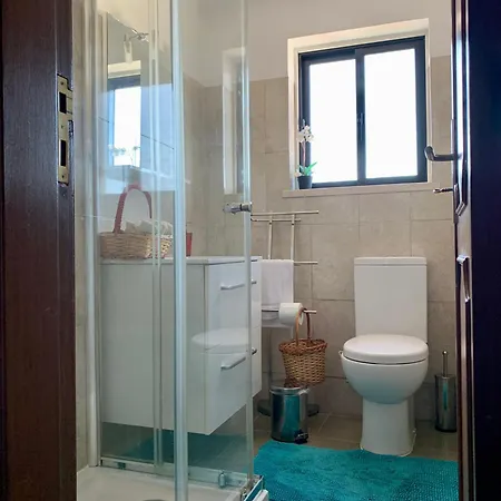 Manelisa Bed & Breakfast 2*